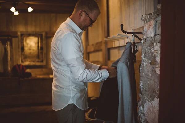 love is loss and light and summer and sunsets. love is chris + hanna’s camrose hill wedding day.