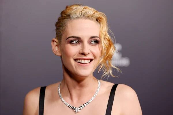 We've Never Seen Kristen Stewart With Bangs Like This — See Photos