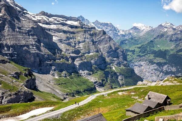 How to Hike the Eiger Trail: A Step-By-Step Trail Guide