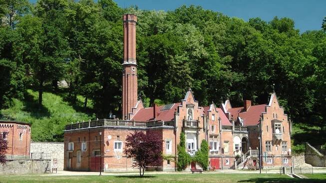 Fotogaléria • Kamieniec Ząbkowicki Palace (Historická budova) • Mapy.com