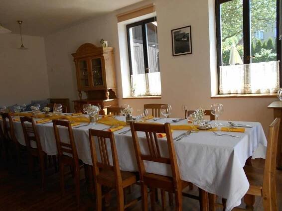 Salónek restaurace - Machov - Machovská Lhota - foto 6