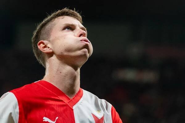 Slavia prohrála v odvetě osmifinále Evropské ligy s AC Milán 1:3. Jediný gól Pražanů vstřelil Jurásek