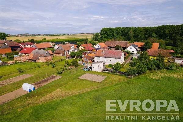 Prodej rodinného domu o velikosti 169 m2 s celkovým pozemkem 1529 m2 v obci Nový Přím | Reality.iDNES.cz 