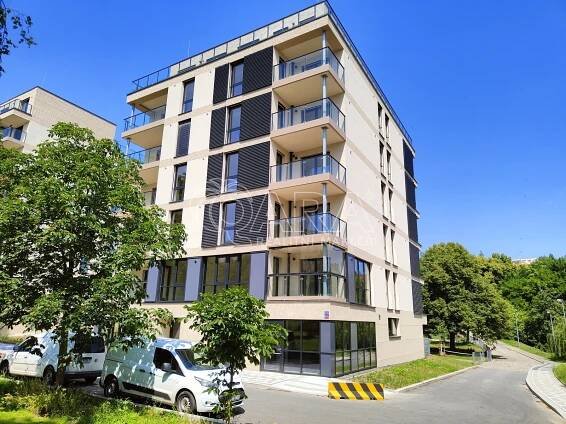 Prodej bytu 1+kk 40 m2 Radimova, Praha 6 - Břevnov – QARA
