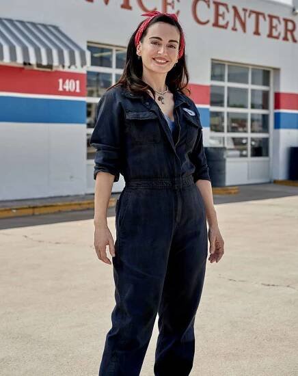 ANA DE LA REGUERA as CRUZ in ARMY OF THE DEAD