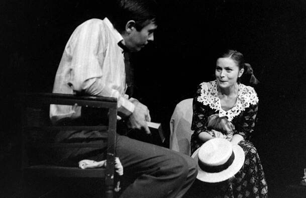 10_Cesta. Edmund Tyrone / Eugene O'Neill: CESTA DLOUHÉHO DNE DO NOCI / režie Ladislav Smoček, 1978
S Libuší Šafránkovou
Foto Miroslav Pokorný