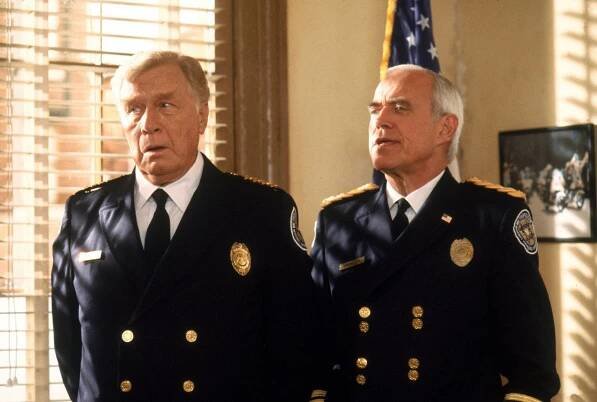 Policejní akademie 6: Město v obležení - Z filmu - George Gaynes, George R. Robertson
