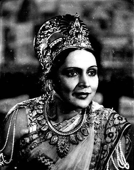 Durga Khote - Wikipedia