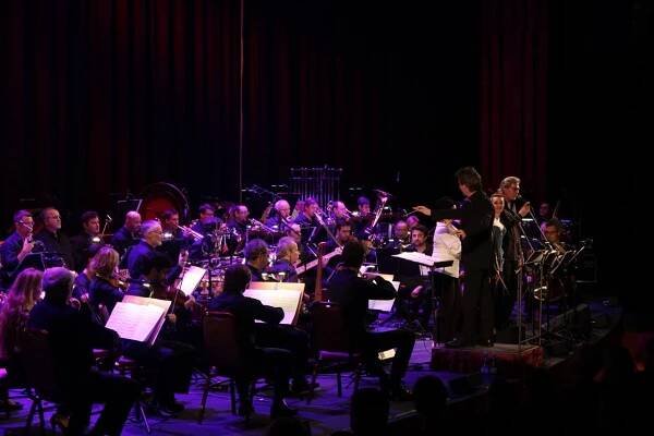 Superúspěšná Michael Jackson Symphony v Karlových Varech