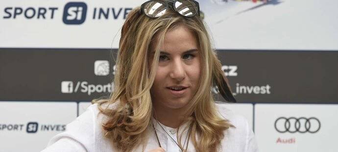 Ester Ledecká se musí rozhodnout, jakou disciplínu zvolí jako hlavní. Bude to lyžování nebo snowboarding?