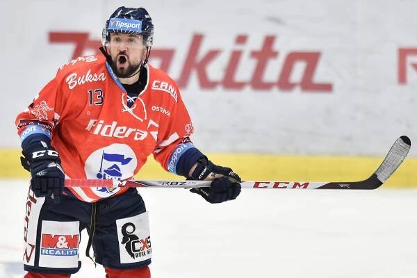 Přestup dokončen! Obránce Hrbas odchází z Vítkovic do KHL