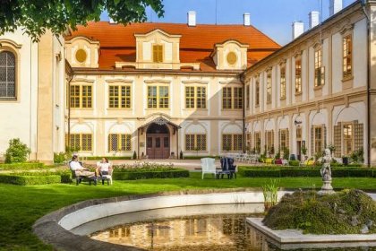 Chateau Loučeň Garden Retreat - Czech Hotel Awards