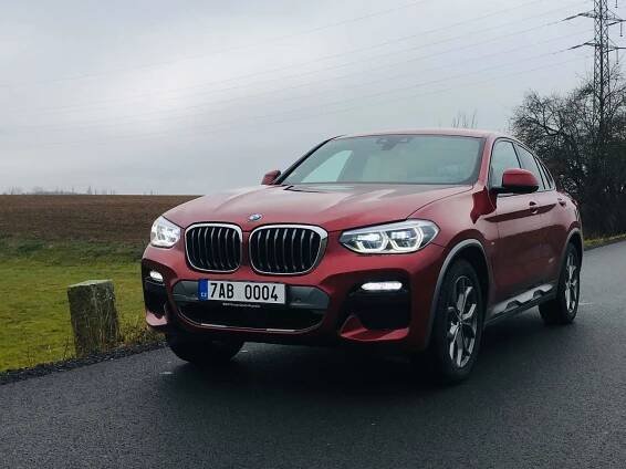 BMW X4 30i Xdrive: Bavorský univerzál