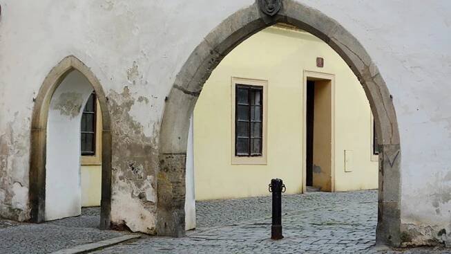 Abysme. Tento výraz do spisovné češtiny ještě neprorazil | Pardubice