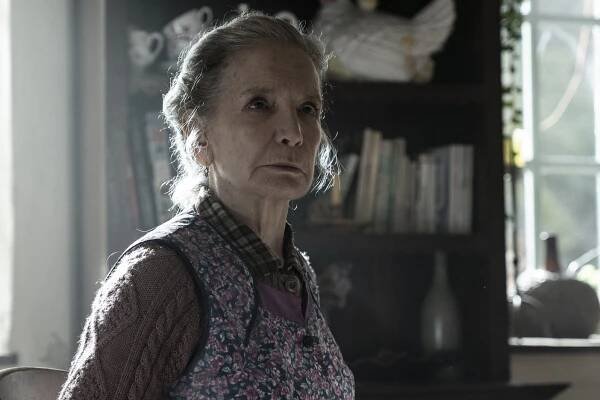 Marie-Christine Adam - The Walking Dead: Daryl Dixon - Paradis Pour Toi - Z filmu