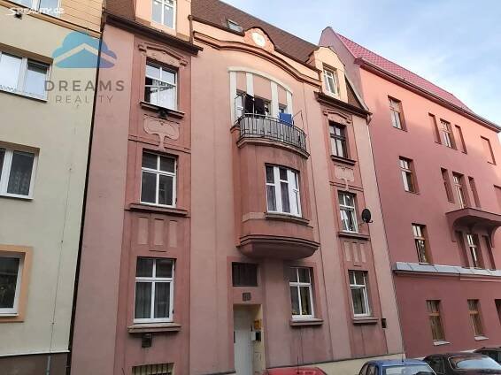Pronájem bytu 2+1 56 m², Cajthamlova, Teplice