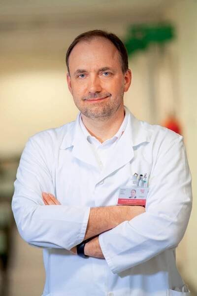 Nemůžou za to, že jsou tlustí. Obezitolog z IKEM vysvětlil, kdy to lze říkat