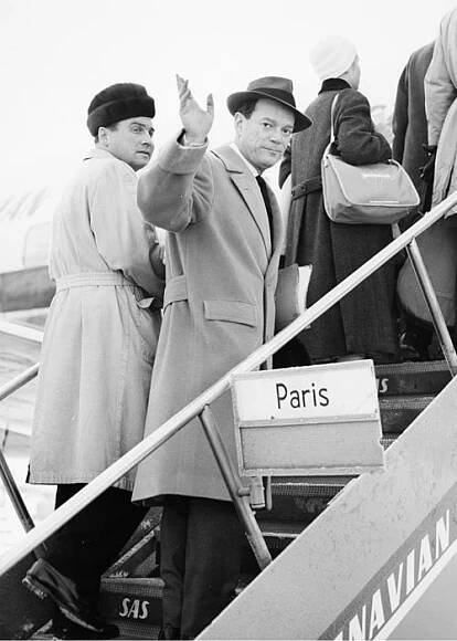 Eddie Constantine - Wikipedia