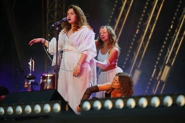 Sobotný headliner Pohody 2023 prilákal mladšie publikum | BOMBING