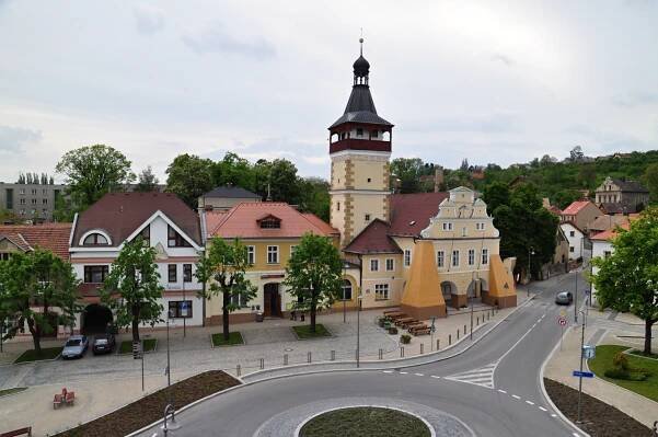 Dobrovice