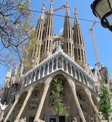 Barcelona, Catalonia, Spain - Len and JJ