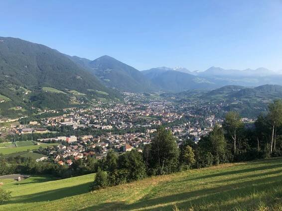 Brixen Dolomiten Marathon a Ladinia Trail: do cíle až do oblak – Running2