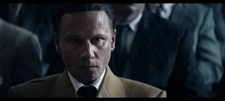 Trailer 1