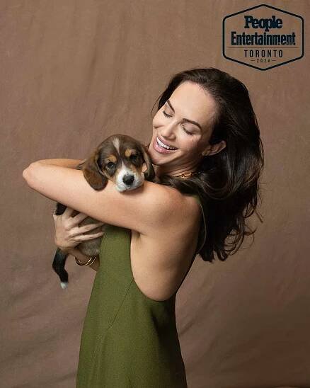 Kate Siegel (The Life of Chuck) photographed in the PEOPLE; EW and Shutterstock Toronto International Film Festival 2024 Portrait Studio on September 6; 2024 in Toronto; Ontario; Canada.; CREDIT: Ben Trivett / Shutterstock; All photos taken in the NKPR IT House; presented by Freed. A donation is made to Artists for Peace and Justice for every celebrity who visits the studio.