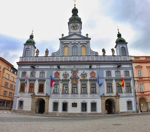 Soubor:Town Hall in České Budějovice.jpg