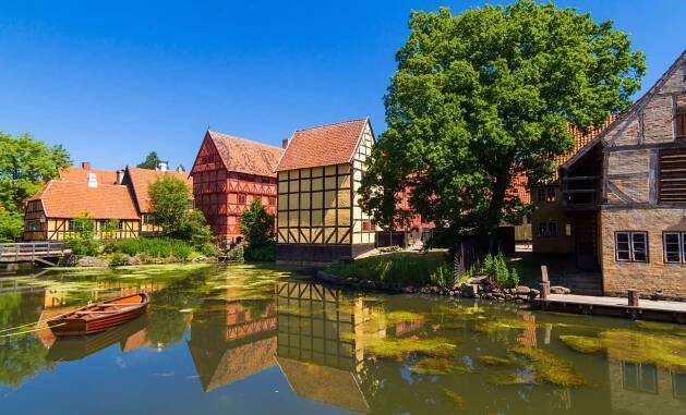 Letiště Aarhus (AAR) - průvodce