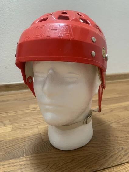 Retro hokejová přilba JOFA - Červená - senior styl Gretzky 235 51