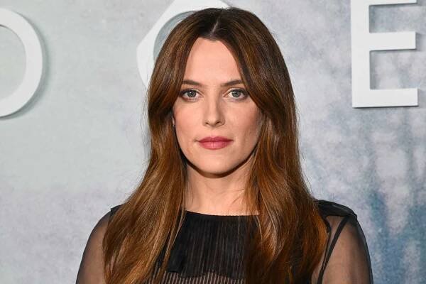 Riley Keough Put a Goth Spin on the Naked Dress With a Super Sheer Red Carpet Look