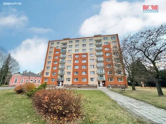 Pronájem Byt 2+1, nábřeží 17. listopadu, Jaroměř - Pražské Předměstí