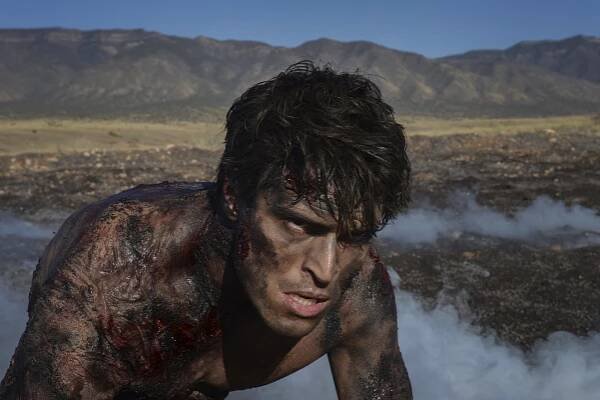 Poslové - Probuzení - Z filmu - Diogo Morgado