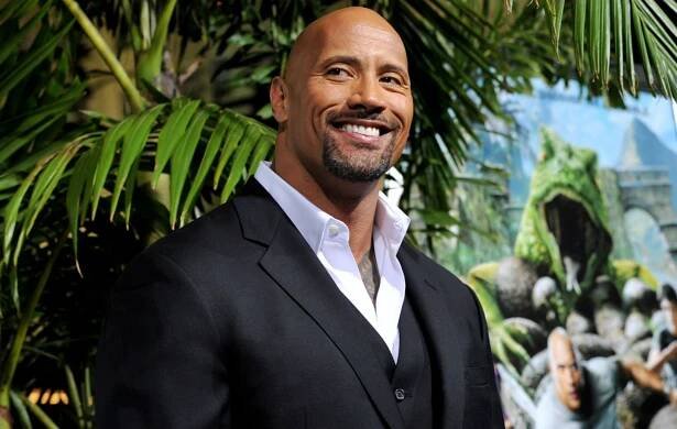 Dwayne The Rock Johnson sa zmenil na šialenú horu svalov: Veď vyzerá ako živý Golem!