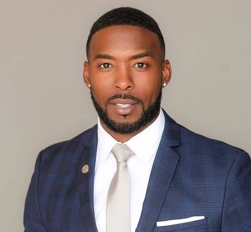 Hawkins built on a family tradition to realize NFL dreams - Cambria County Sports Hall of Fame