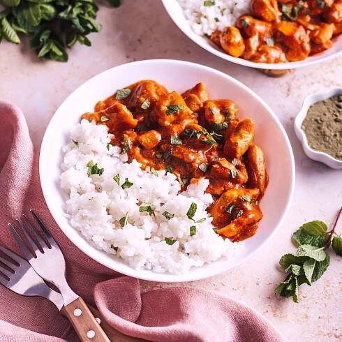 Kuřecí tikka masala s basmati rýží