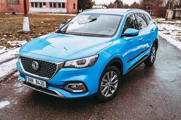 Povedený Číňan MG HS je solidní rodinné auto s rozumnou cenovkou