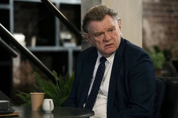 Zpráva o stavu manželství - The Laws of Grammar (S02E01) (2022)