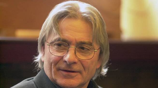 Zemřel Ladislav Mrkvička