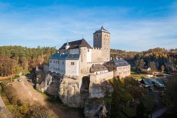 Hrad Kost foto 1