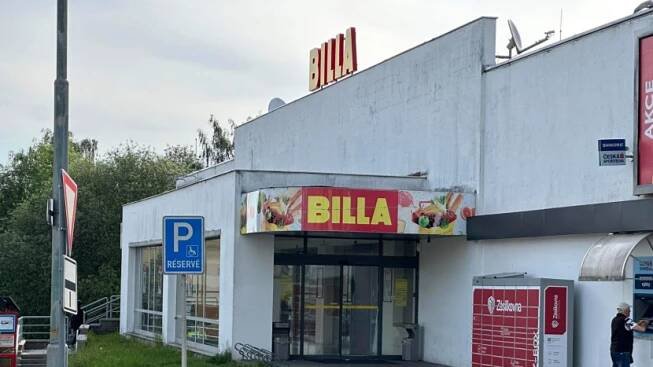 Inspektoři uzavřeli část příbramské Billy, našli tam mrtvý hmyz a kontaminované potraviny