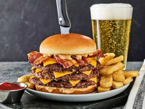 Red Robin Buzzer Beater Bacon Cheeseburger