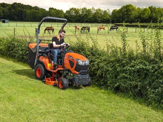 Traktorová sekačka KUBOTA G231-LD48
