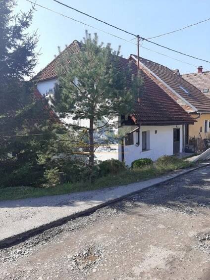 Prodej chalupy 2+1, pozemek 139m Podmokly okr. Klatovy, obrázek č. 1