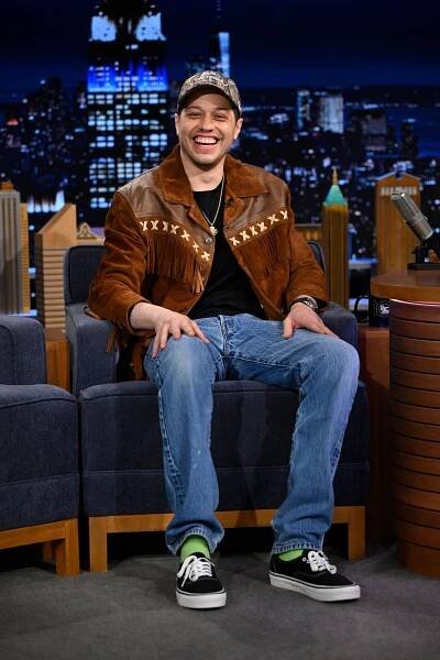 Pete Davidson Is Still (Mostly) Dressing Like Pete Davidson