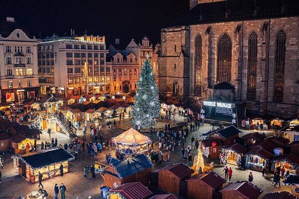 Adventní trhy – Visit Plzeň