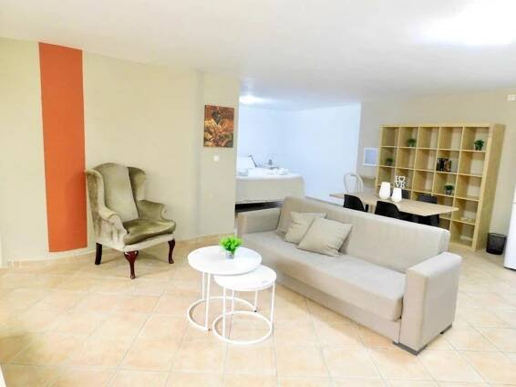 Boheme Apartment- Elizabeth Suites