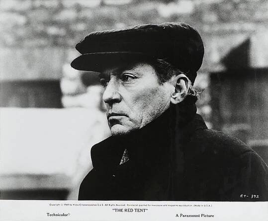 Peter Finch - Červený stan - Fotosky