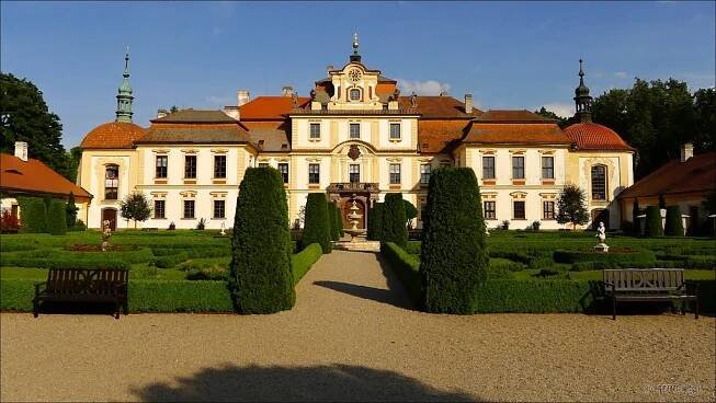 Zámek Jemniště foto 2